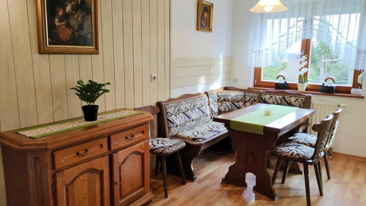 Apartmaji Dora Мойстрана Екстериор снимка