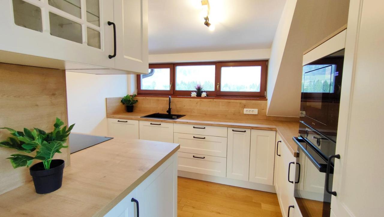 Apartmaji Dora Мойстрана Екстериор снимка