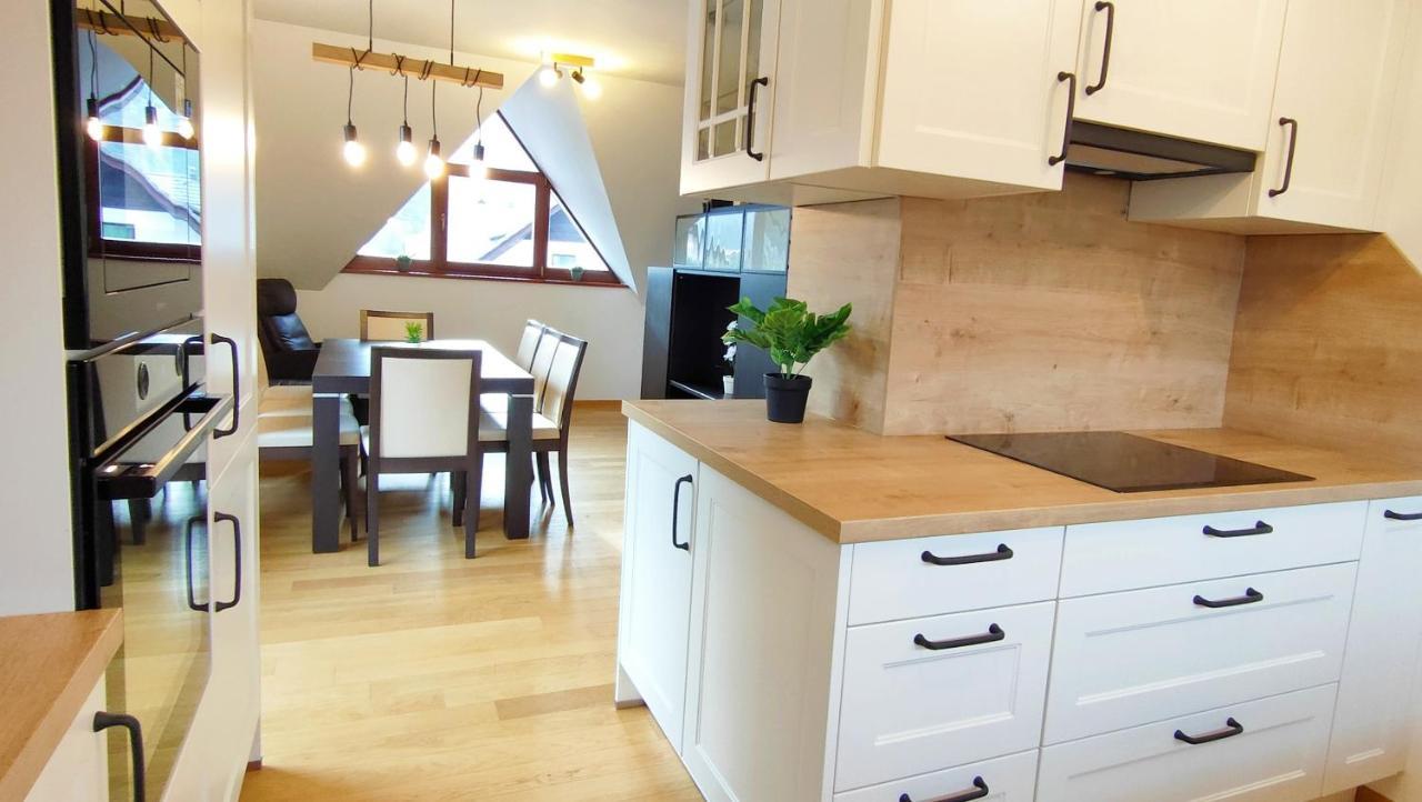 Apartmaji Dora Мойстрана Екстериор снимка