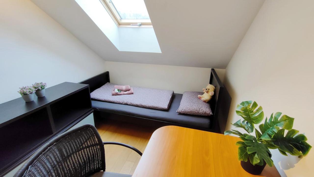 Apartmaji Dora Мойстрана Екстериор снимка